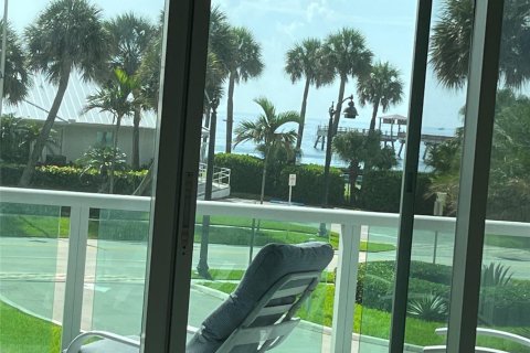 Condominio en alquiler en Deerfield Beach, Florida, 2 dormitorios, 96.62 m2 № 2250912 - foto 3