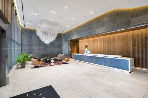 Condo in Miami, Florida, 1 bedroom  № 1977233 - photo 24