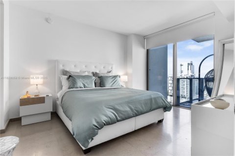 Condo in Miami, Florida, 1 bedroom  № 1977233 - photo 14