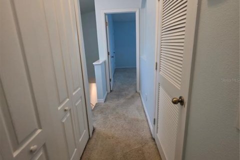 Touwnhouse à louer à Riverview, Floride: 2 chambres, 116.59 m2 № 2410313 - photo 19