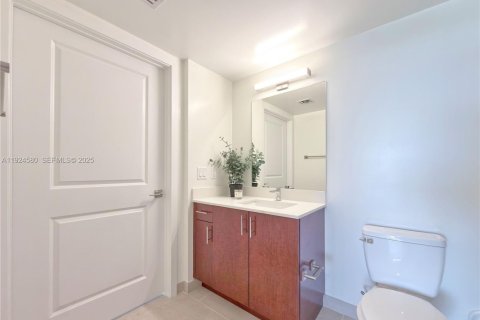 Снять в аренду квартиру в Суитуотер, Флорида 1 спальня, 69.31м2, № 2082903 - фото 18