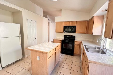 Casa en alquiler en Orlando, Florida, 4 dormitorios, 175.4 m2 № 1816930 - foto 22