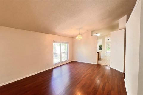 Casa en alquiler en Orlando, Florida, 4 dormitorios, 175.4 m2 № 1816930 - foto 8