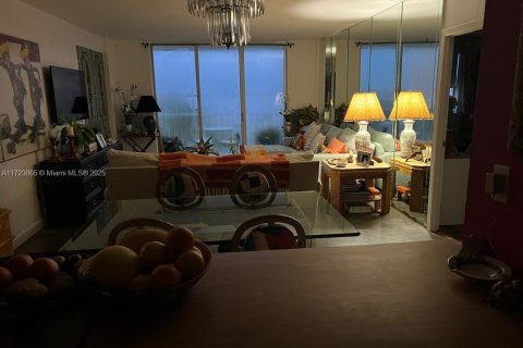 Copropriété à vendre à Miami, Floride: 2 chambres, 125.7 m2 № 1977295 - photo 5