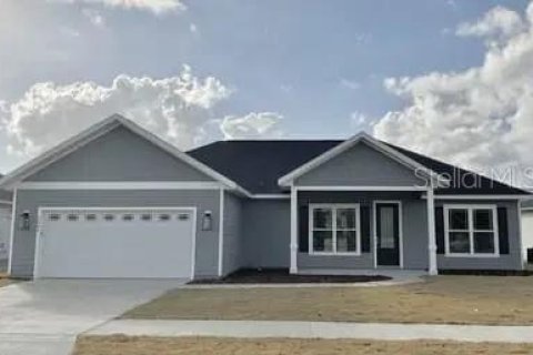 House in Newberry, Florida 3 bedrooms, 156.91 sq.m. № 1630156 - photo 1