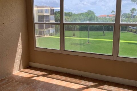 Condo in Boca Raton, Florida, 1 bedroom  № 2081587 - photo 4