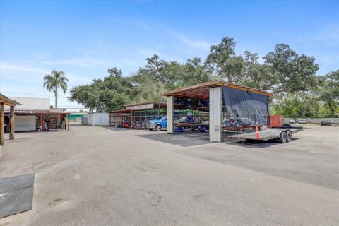 Commercial property in Seffner, Florida 367.71 sq.m. № 2103685 - photo 9