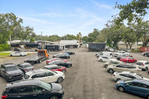 Commercial property in Seffner, Florida 367.71 sq.m. № 2103685 - photo 13