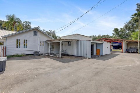 Commercial property in Seffner, Florida 367.71 sq.m. № 2103685 - photo 14
