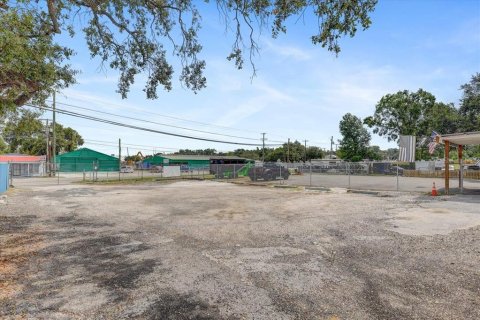 Commercial property in Seffner, Florida 367.71 sq.m. № 2103685 - photo 17