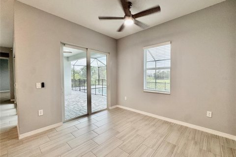 Villa ou maison à louer à Lakewood Ranch, Floride: 4 chambres, 254.92 m2 № 2204238 - photo 13