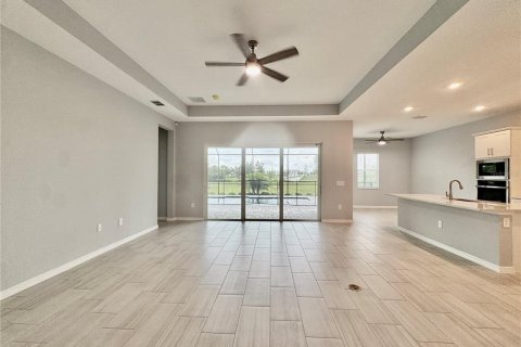 Villa ou maison à louer à Lakewood Ranch, Floride: 4 chambres, 254.92 m2 № 2204238 - photo 29