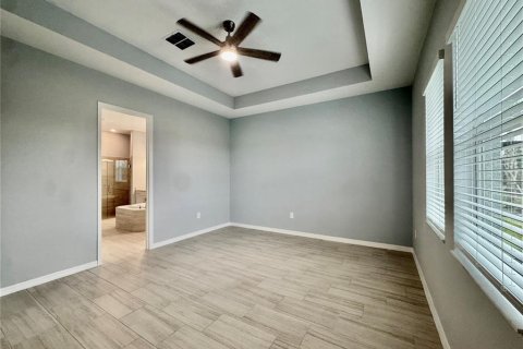 Villa ou maison à louer à Lakewood Ranch, Floride: 4 chambres, 254.92 m2 № 2204238 - photo 19