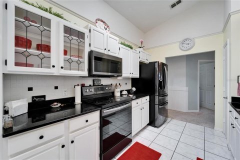 House in Lakeland, Florida 4 bedrooms, 203.92 sq.m. № 1910688 - photo 13
