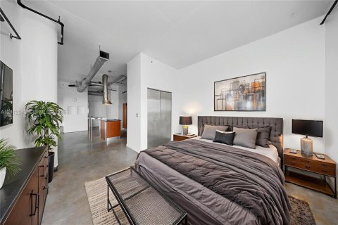 Copropriété à vendre à Miami, Floride: 2 chambres, 85.93 m2 № 2432237 - photo 17