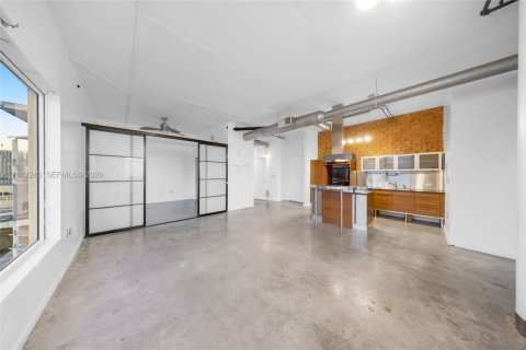 Copropriété à vendre à Miami, Floride: 2 chambres, 85.93 m2 № 2432237 - photo 4