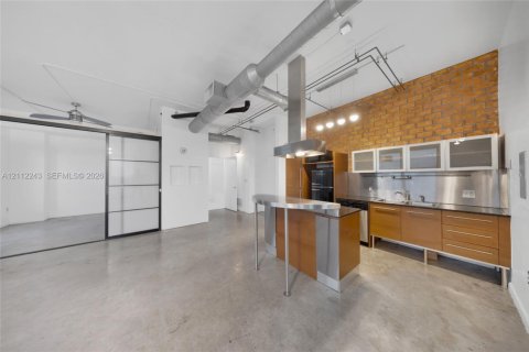 Copropriété à vendre à Miami, Floride: 2 chambres, 85.93 m2 № 2432237 - photo 24