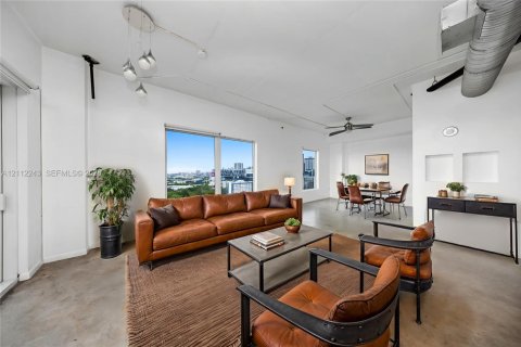 Copropriété à vendre à Miami, Floride: 2 chambres, 85.93 m2 № 2432237 - photo 7