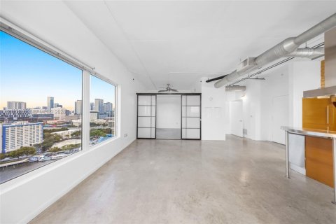 Copropriété à vendre à Miami, Floride: 2 chambres, 85.93 m2 № 2432237 - photo 12