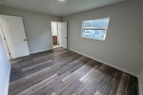 Villa ou maison à louer à Kissimmee, Floride: 3 chambres, 127.74 m2 № 2386332 - photo 18