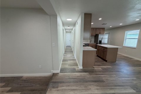 Villa ou maison à louer à Kissimmee, Floride: 3 chambres, 127.74 m2 № 2386332 - photo 14