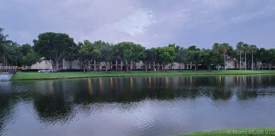 Condo à Miramar, Floride, 1 chambre № 1967865