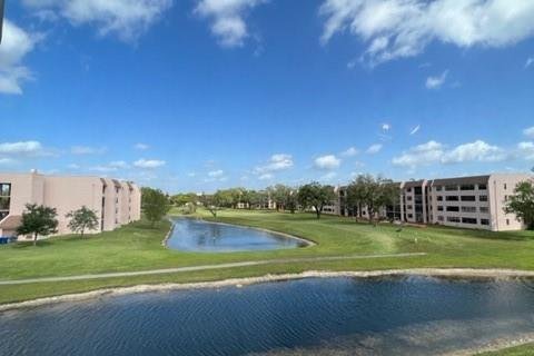 Copropriété à vendre à Sunrise, Floride: 2 chambres, 127.28 m2 № 2084832 - photo 23