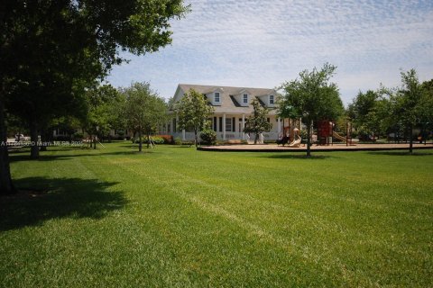 House in Jupiter, Florida 3 bedrooms, 186.55 sq.m. № 1863669 - photo 19
