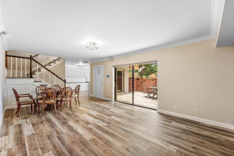 Touwnhouse à vendre à Deerfield Beach, Floride: 2 chambres, 114.83 m2 № 2265096 - photo 18