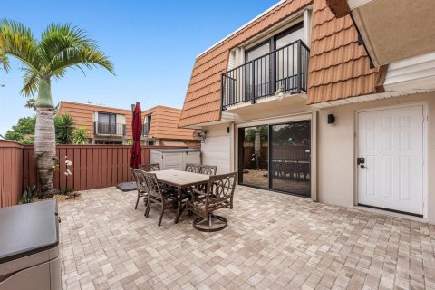 Touwnhouse à vendre à Deerfield Beach, Floride: 2 chambres, 114.83 m2 № 2265096 - photo 6