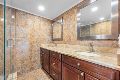 Touwnhouse à vendre à Deerfield Beach, Floride: 2 chambres, 114.83 m2 № 2265096 - photo 27
