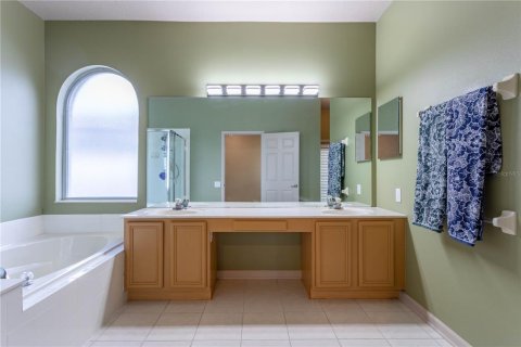 Casa en venta en Oviedo, Florida, 4 dormitorios, 293.2 m2 № 1780897 - foto 16