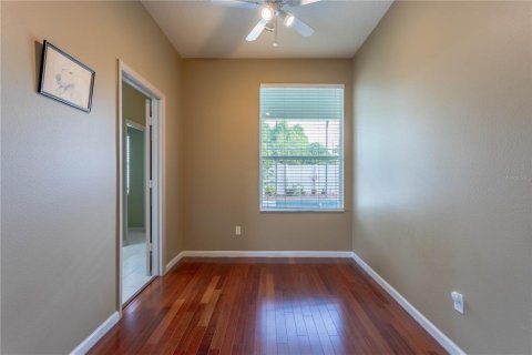 Casa en venta en Oviedo, Florida, 4 dormitorios, 293.2 m2 № 1780897 - foto 15