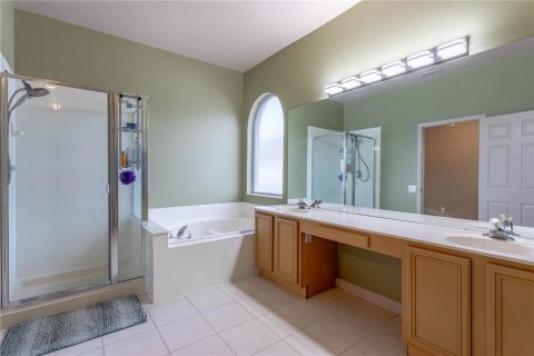 Casa en venta en Oviedo, Florida, 4 dormitorios, 293.2 m2 № 1780897 - foto 17