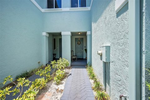 Townhouse in Riviera Beach, Florida 3 bedrooms, 162.58 sq.m. № 1163062 - photo 1