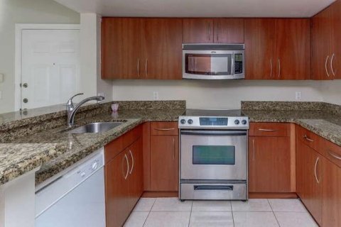 Condo in West Palm Beach, Florida, 1 bedroom  № 2250479 - photo 7