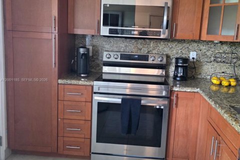 Copropriété à louer à Miami, Floride: 1 chambre, 76.64 m2 № 2065375 - photo 3