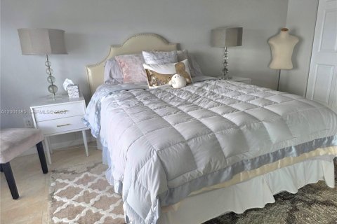 Copropriété à louer à Miami, Floride: 1 chambre, 76.64 m2 № 2065375 - photo 5