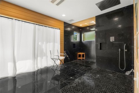 Casa en venta en Saint Petersburg, Florida, 3 dormitorios, 312.15 m2 № 1336680 - foto 25
