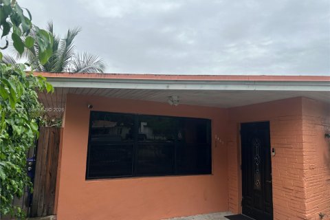 Купить виллу или дом в Холливуд, Флорида 3 спальни, 146.6м2, № 2004040 - фото 5