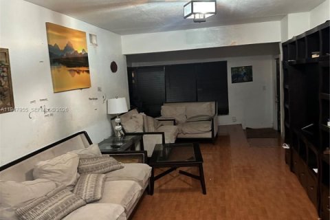 Купить виллу или дом в Холливуд, Флорида 3 спальни, 146.6м2, № 2004040 - фото 10