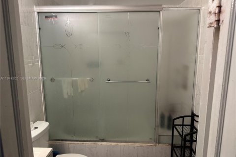 Купить виллу или дом в Холливуд, Флорида 3 спальни, 146.6м2, № 2004040 - фото 11