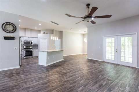 Casa en venta en Gainesville, Florida, 4 dormitorios, 207.45 m2 № 1777370 - foto 9