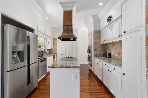 House in Ocala, Florida 5 bedrooms, 579.15 sq.m. № 1812513 - photo 12