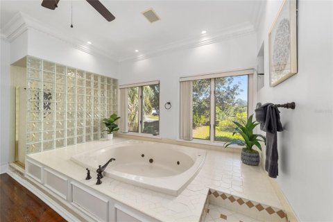 House in Ocala, Florida 5 bedrooms, 579.15 sq.m. № 1812513 - photo 23