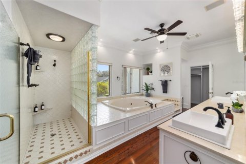 House in Ocala, Florida 5 bedrooms, 579.15 sq.m. № 1812513 - photo 20