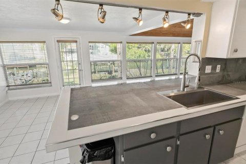 House in Palm Coast, Florida 3 bedrooms, 240.99 sq.m. № 1591364 - photo 22