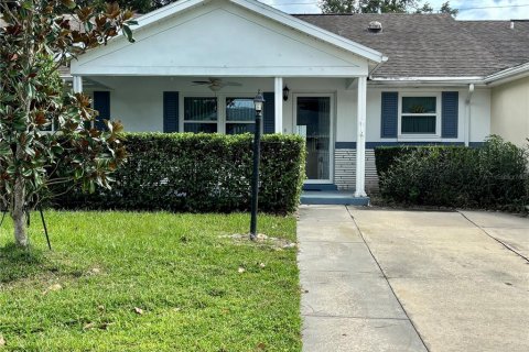 Casa en Ocala, Florida 2 dormitorios, 127.09 m2 № 2386315