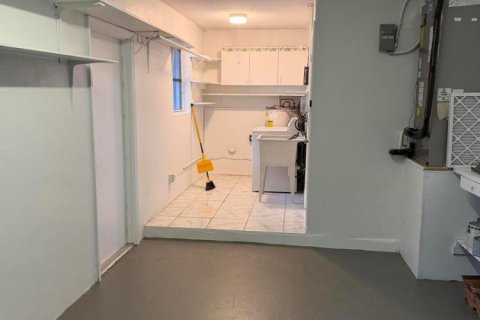 Купить виллу или дом в Тамарак, Флорида 3 комнаты, 168.8м2, № 2078186 - фото 10