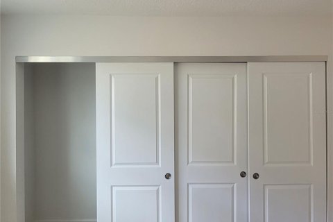 Condominio en alquiler en Treasure Island, Florida, 1 dormitorio, 53.88 m2 № 1835954 - foto 16